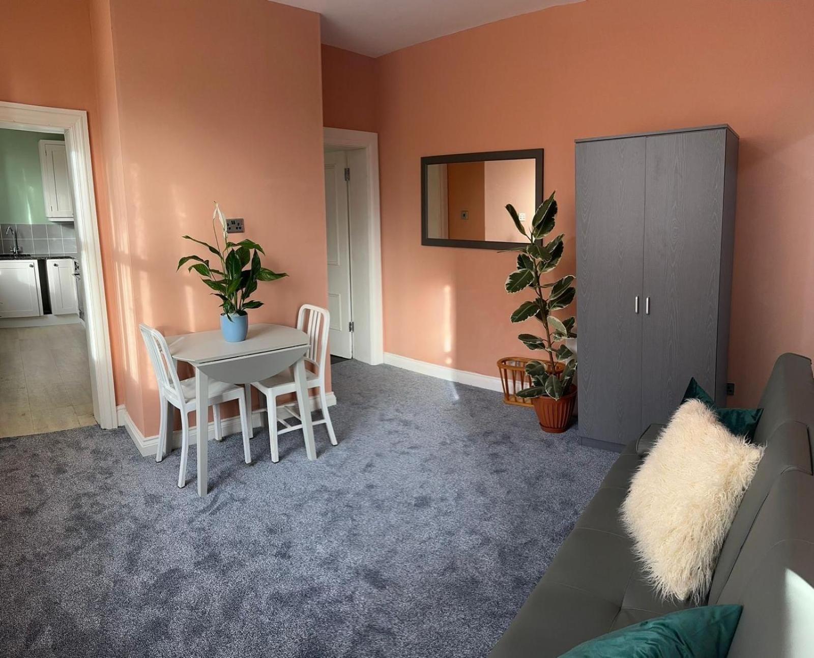 Cozy Flat By Birmingham Canals & City Centre Екстер'єр фото